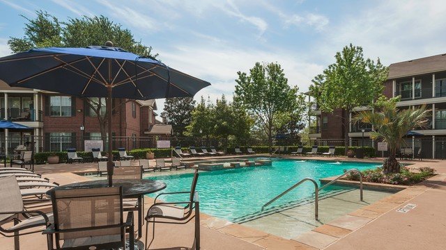 Apartments In Carrollton Tx Westbridge Apartment Homes